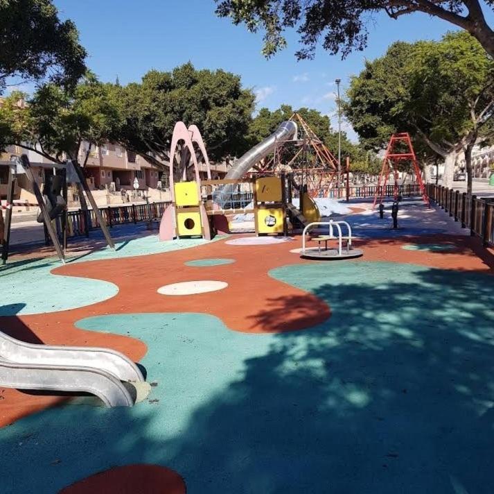 Habitacion Avilena Tropical En Aguadulce Almería Kültér fotó