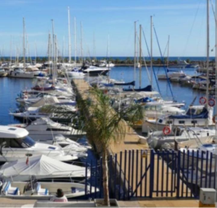 Habitacion Avilena Tropical En Aguadulce Almería Kültér fotó